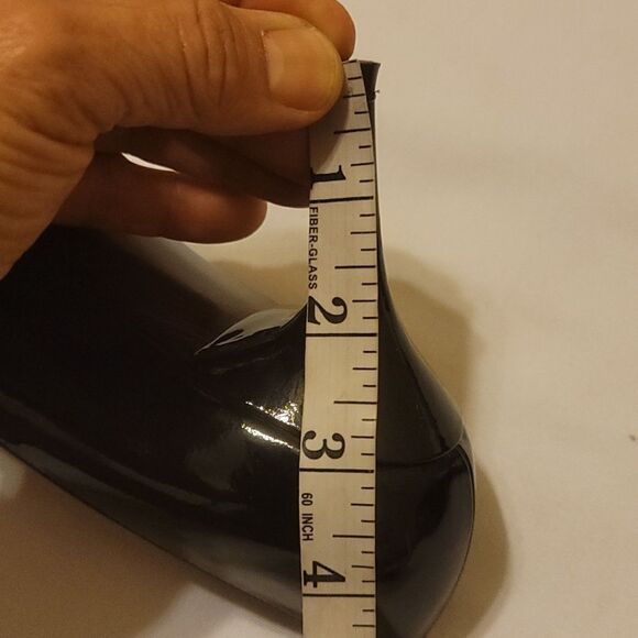 Stuart Weizman black patent leather heels size 7 - Picture 6 of 9